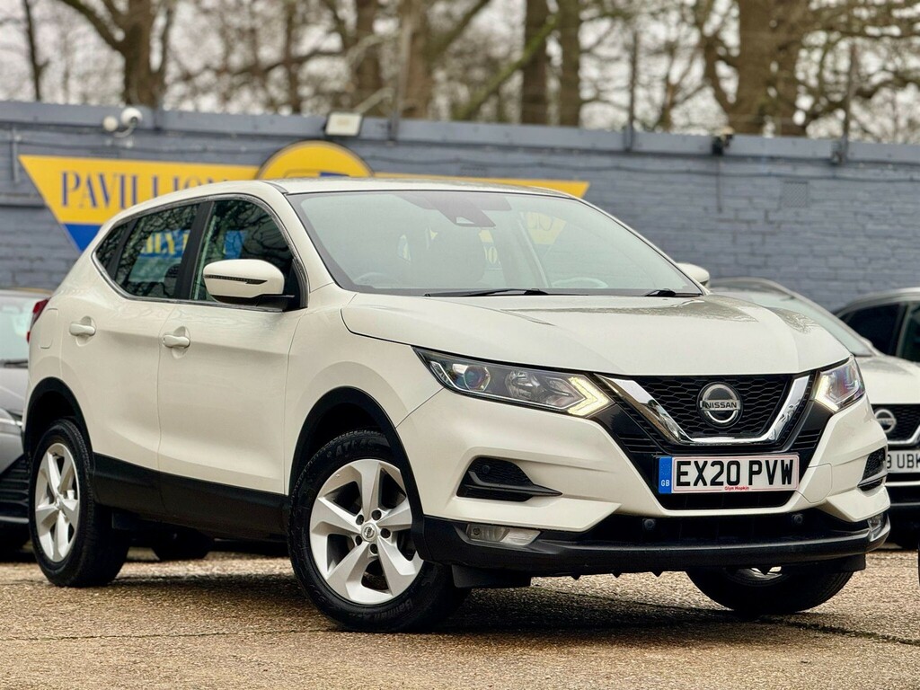 Nissan Qashqai Suv White