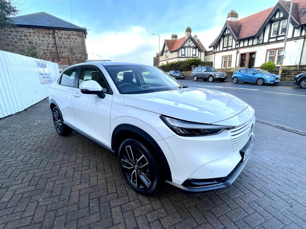 Honda Hr-V 1.5 I-mmd Elegance Cvt SJ73CHF White #2
