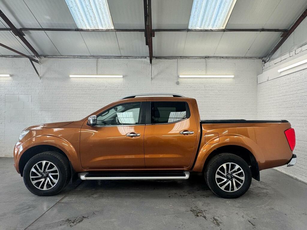 Nissan Navara 2.3 Dci Tekna 4Wd Euro 6 Yellow #6