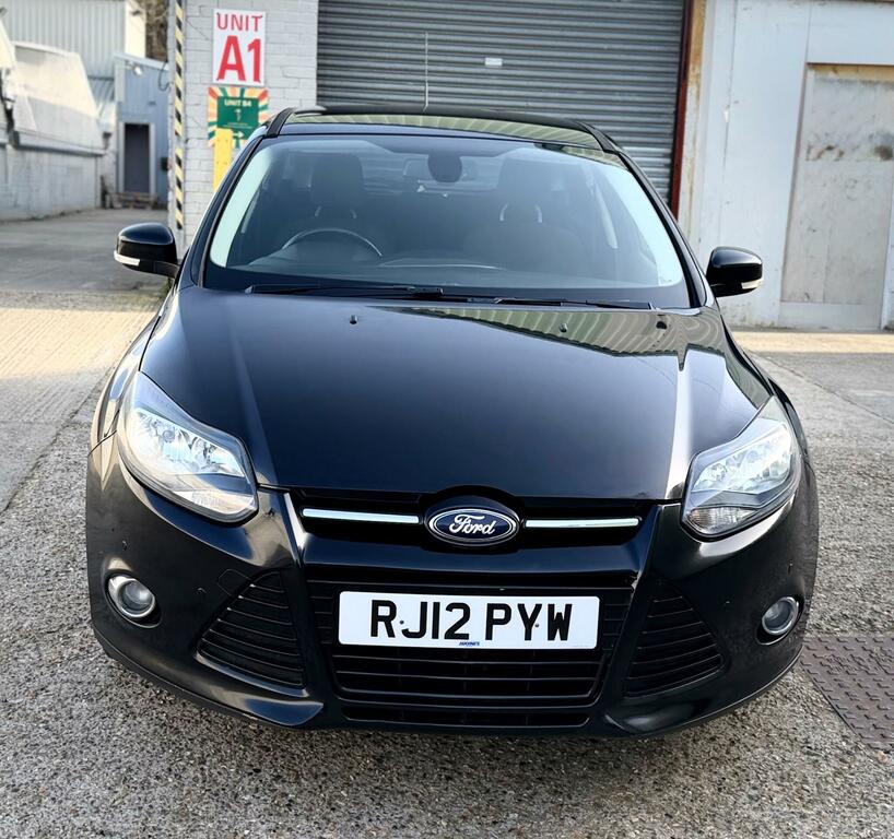 Ford Focus Hatchback RJ12PYW #5