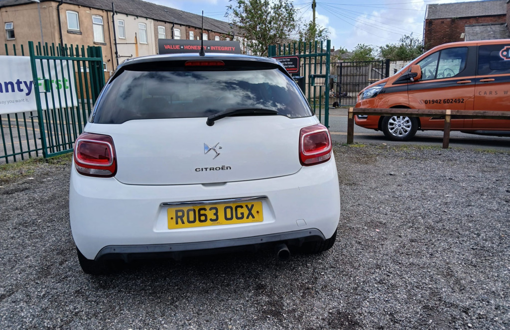 Citroen DS3 Hatchback R063OGX Black #6