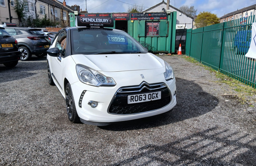 Citroen DS3 Hatchback R063OGX Black #4
