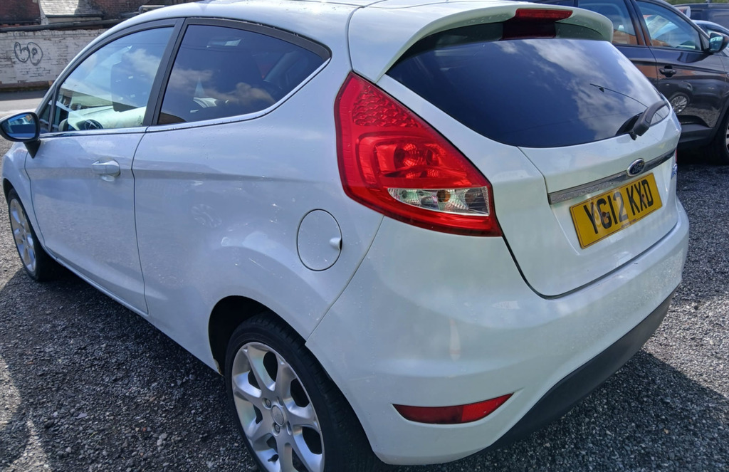 Ford Fiesta Hatchback YG12KXD Black #6