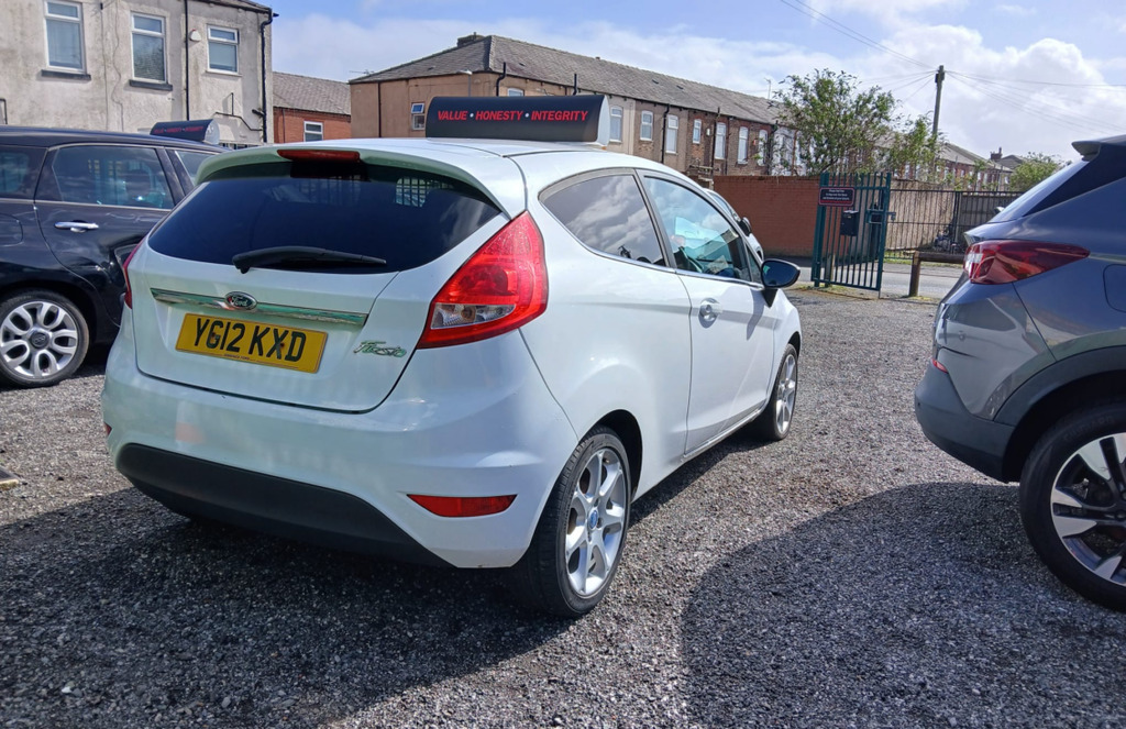 Ford Fiesta Hatchback YG12KXD Black #5