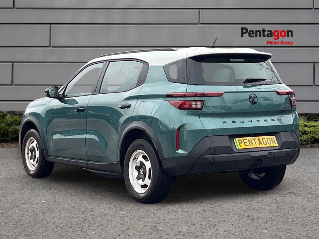Vauxhall Frontera 44Kwh Design Suv 113 Ps FM25YDX Green #2