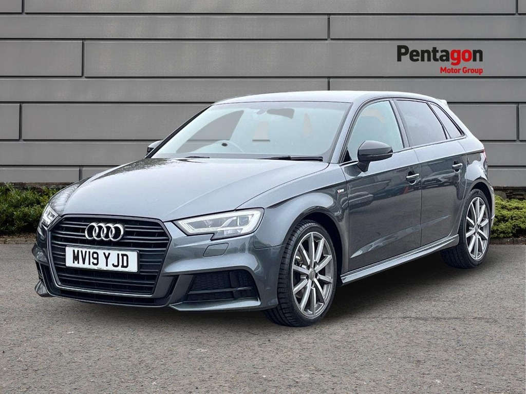 Audi A3 1.0 Tfsi 30 Black Edition Sportback Man MV19YJD Grey #3