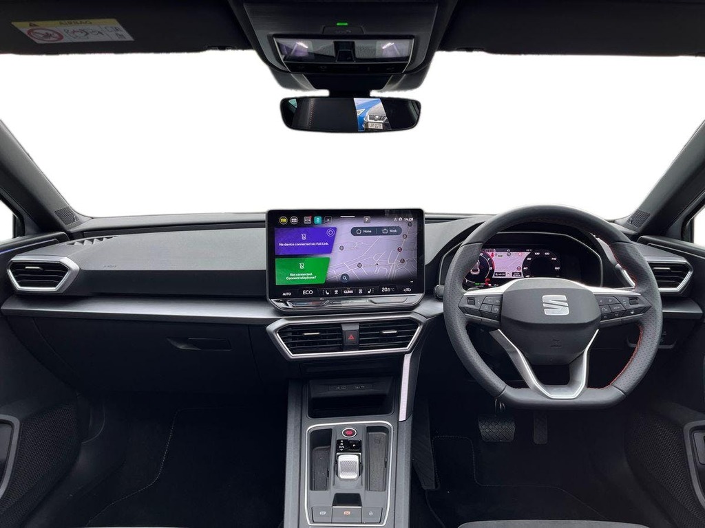 Seat Leon 1.5 Ehybrid 25.8Kwh Fr Black Edition Hatchback YK75LVU White #6