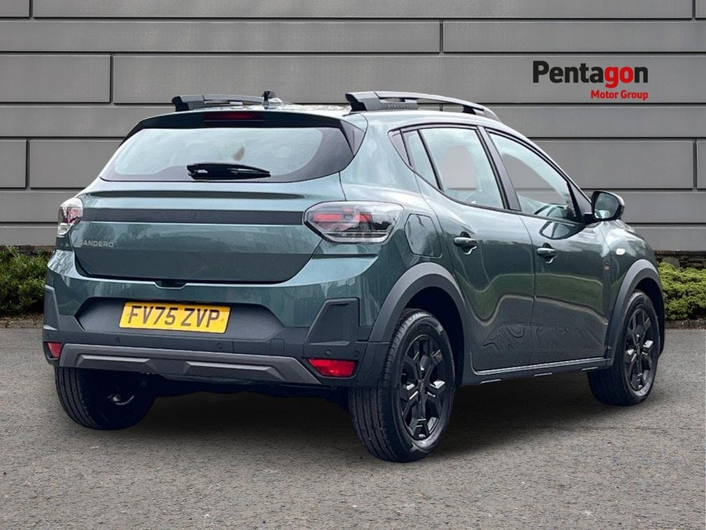 Dacia Sandero Stepway Hatchback Sandero Stepway 1.0 Tce Extreme FV75ZVP Green #4