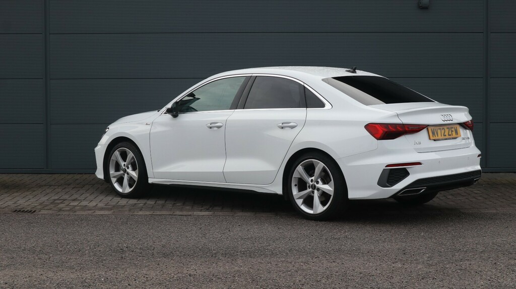 Audi A3 30 Tfsi S Line S Tronic MV72ZFW White #4