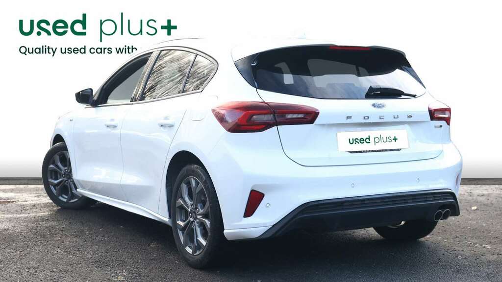 Ford Focus 1.0 Ecoboost Hybrid Mhev St-line YH73KWB White #4