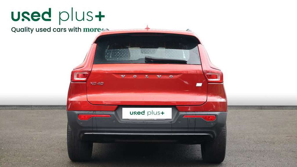 Volvo XC40 1.5 T4 Recharge Phev Plus Dark YP72PEO Red #6