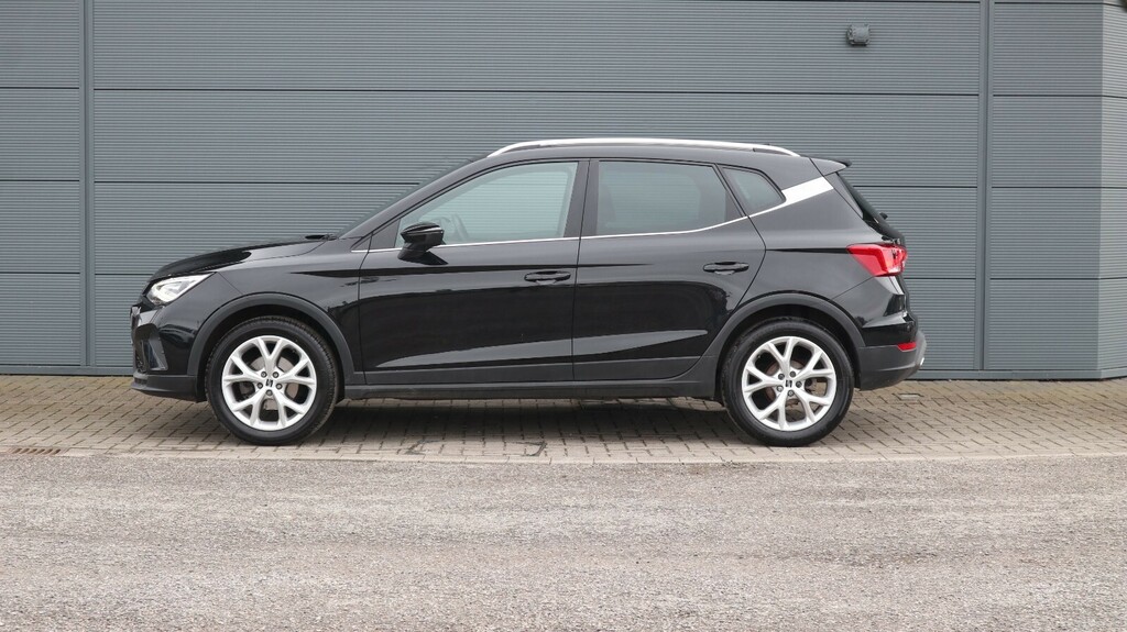 Seat Arona 1.0 Tsi 115 Fr KW24UWZ Black #4