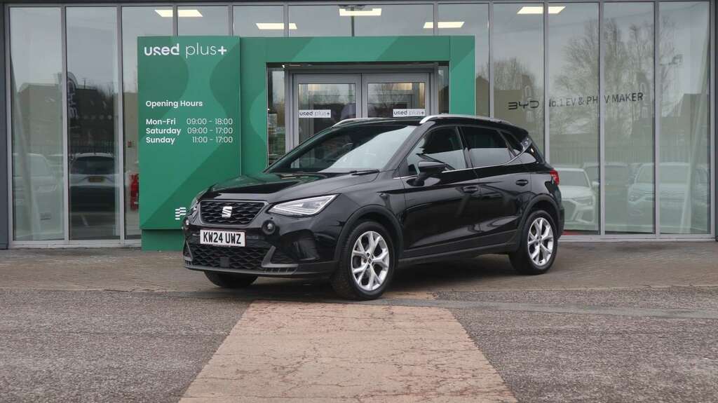 Seat Arona 1.0 Tsi 115 Fr KW24UWZ Black #2