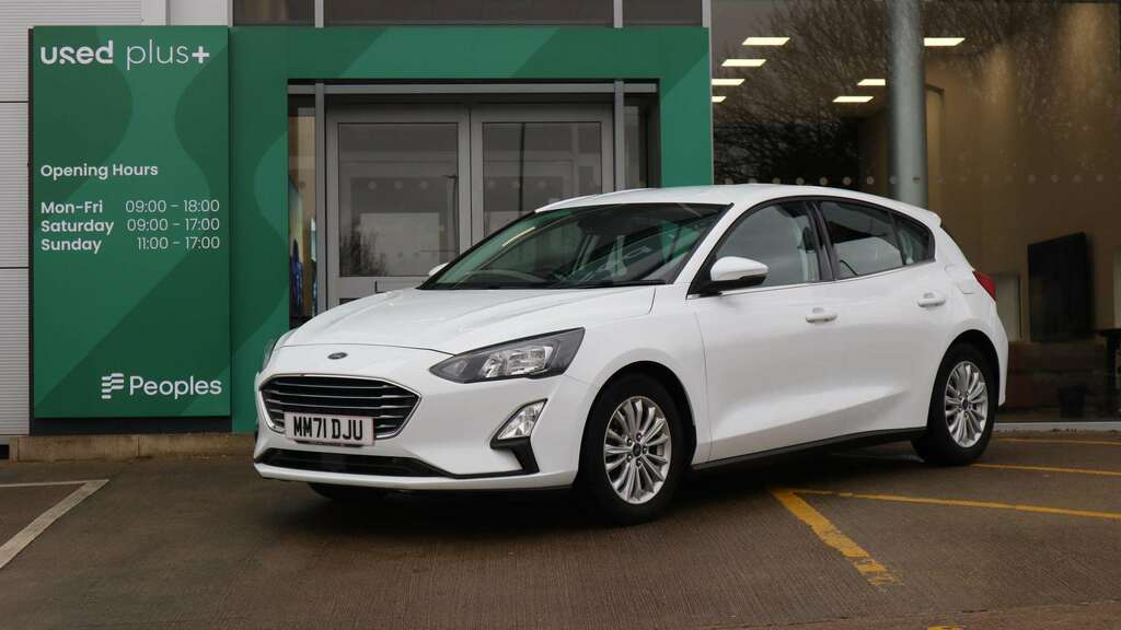 Ford Focus 1.0 Ecoboost Hybrid Mhev 125 Titanium Edition White