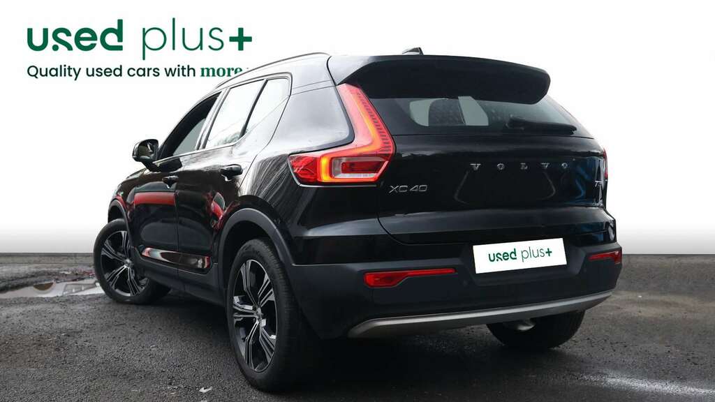 Volvo XC40 1.5 T3 163 Inscription Pro Geartronic YY70EXJ Black #4