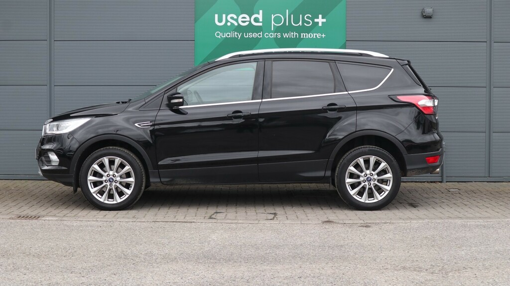 Ford Kuga 1.5 Tdci Titanium Edition 2Wd Black #3
