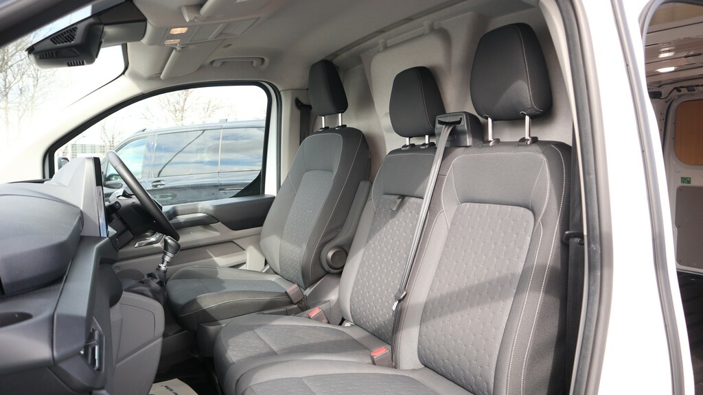 Ford Transit Custom 300 L2 Lwb H1 Limited 136Ps Eu6 6 Speed Panel Van LC24YLH White #5