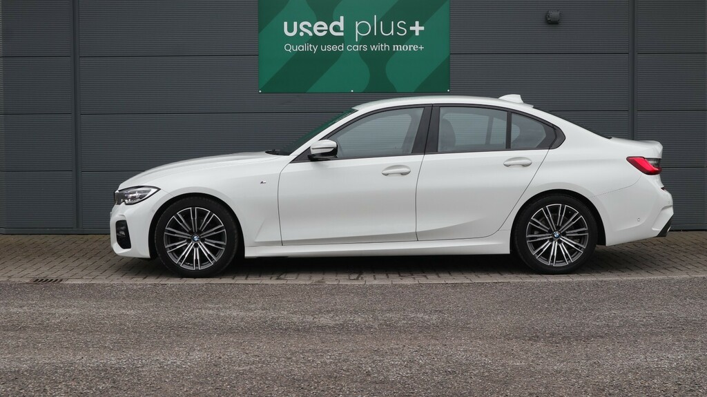 BMW 3 Series 320D Mht M Sport Step MF70VTX White #3
