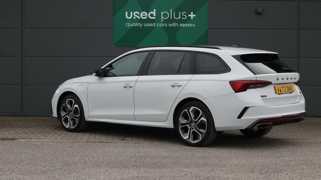 Skoda Octavia 1.4 Tsi Iv Vrs Dsg White #4