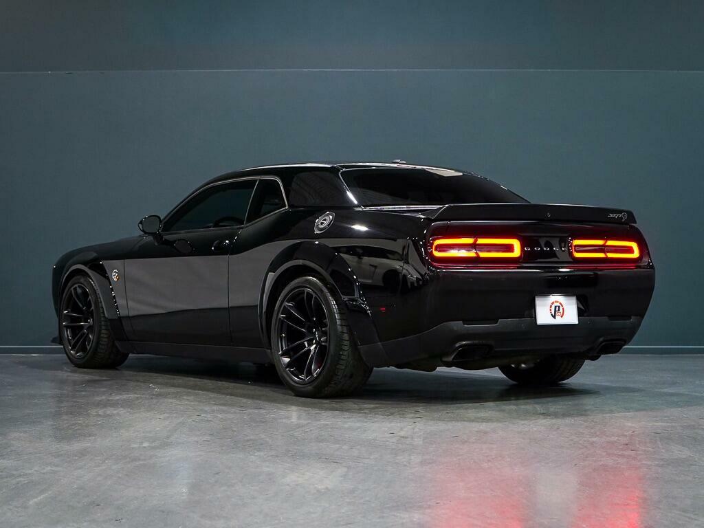Dodge Challenger Coupe Red #10
