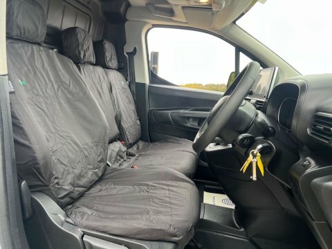 Citroen Berlingo 1.5 Bluehdi 1000 LB71CUX White #4