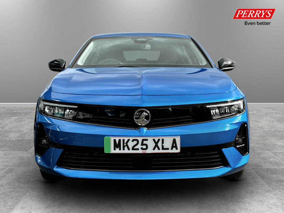 Vauxhall Astra 115Kw Design 54Kwh  #2