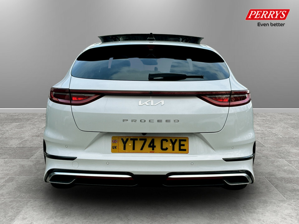 Kia Proceed 1.5T Gdi Isg 138 Gt-line S Dct YT74CYE White #6