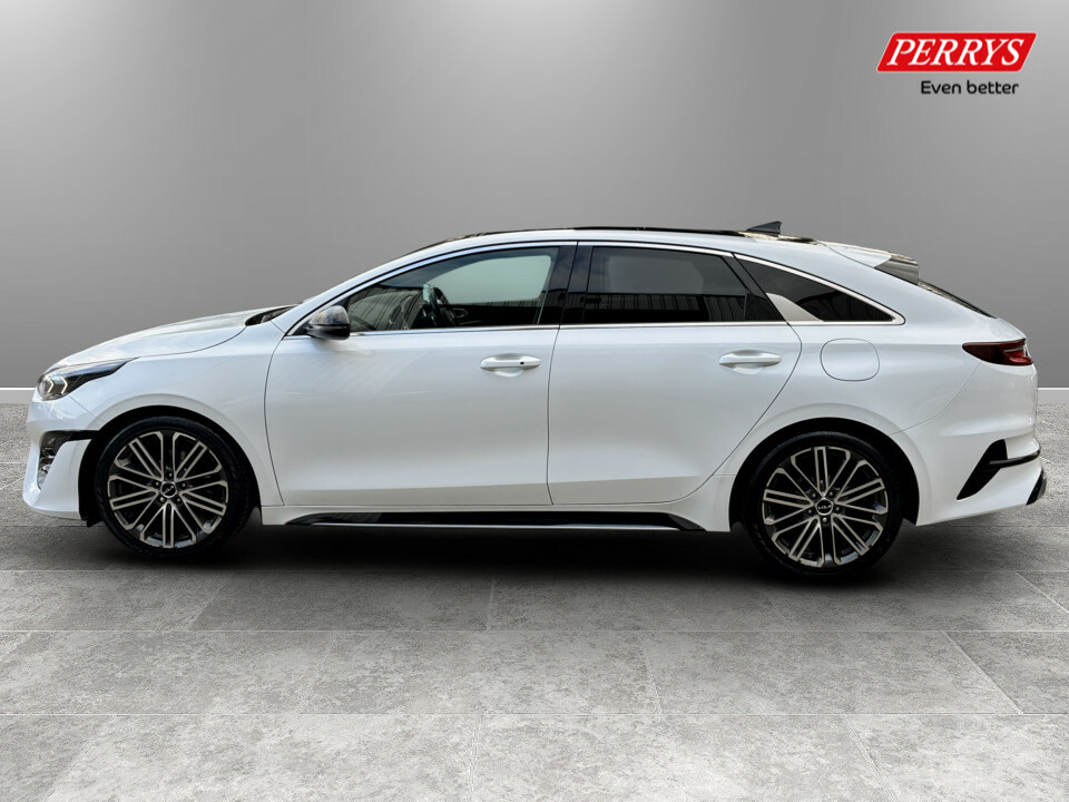 Kia Proceed 1.5T Gdi Isg 138 Gt-line S Dct YT74CYE White #4