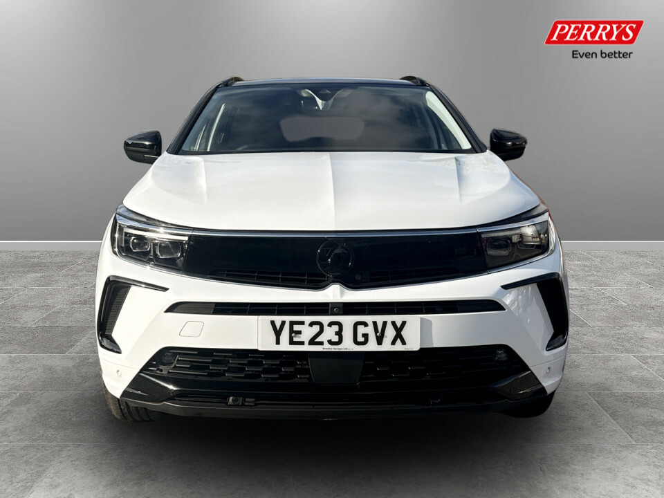 Vauxhall Grandland 1.6 Plug-in Hybrid 300 4X4 Gse YE23GVX White #2