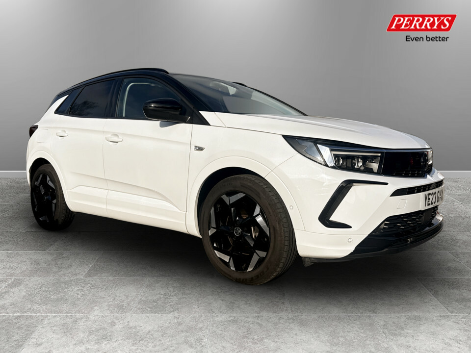 Vauxhall Grandland 1.6 Plug-in Hybrid 300 4X4 Gse White