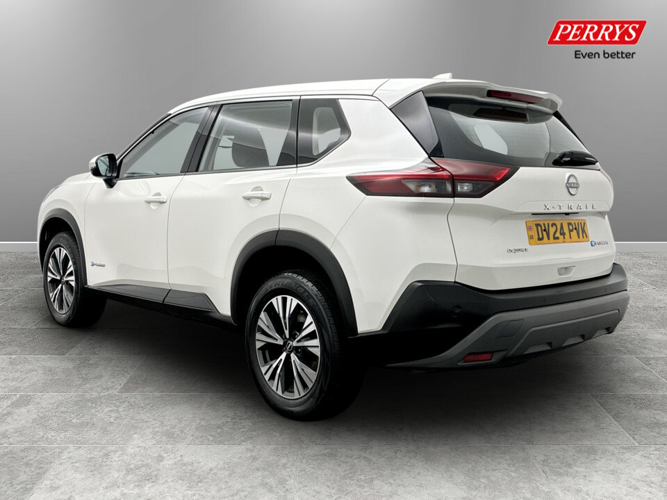 Nissan X-Trail 1.5 E-power E-4orce 213 Acenta Premium DV24PVK White #5