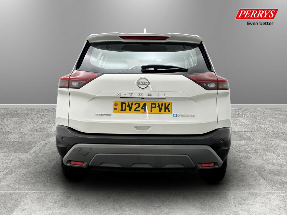 Nissan X-Trail 1.5 E-power E-4orce 213 Acenta Premium DV24PVK White #6