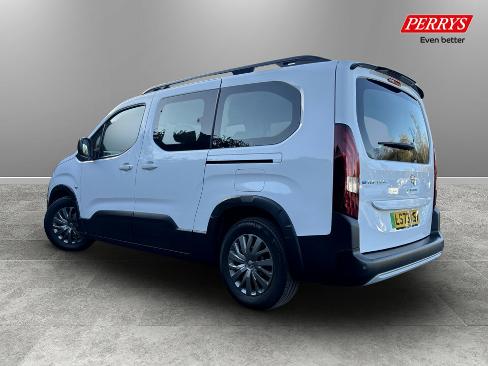 Peugeot e-Rifter 100Kw Allure 50Kwh 7 Seats White #5