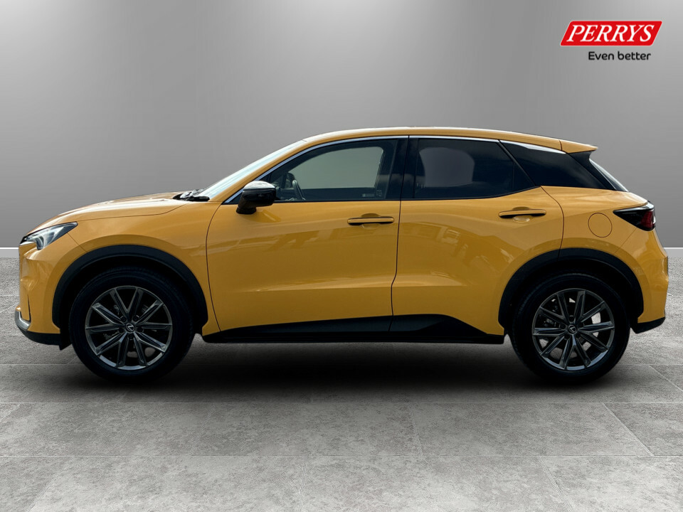 Lexus LBX 1.5 Premium Plus E-cvt YG25DHY Yellow #4