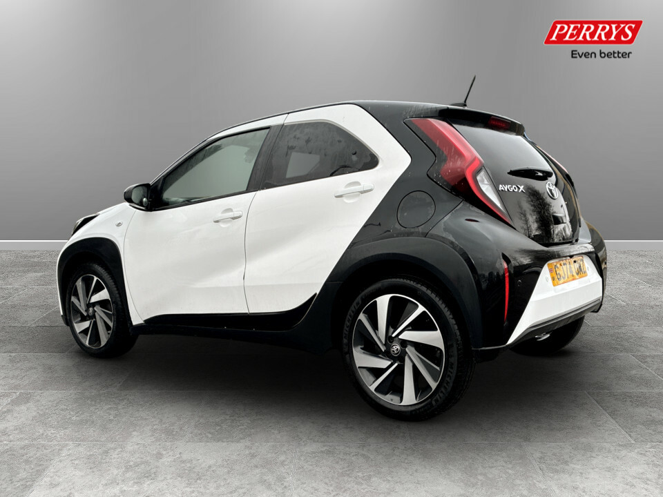 Toyota Aygo X 1.0 Vvt-i Edge GJ74OMZ White #5