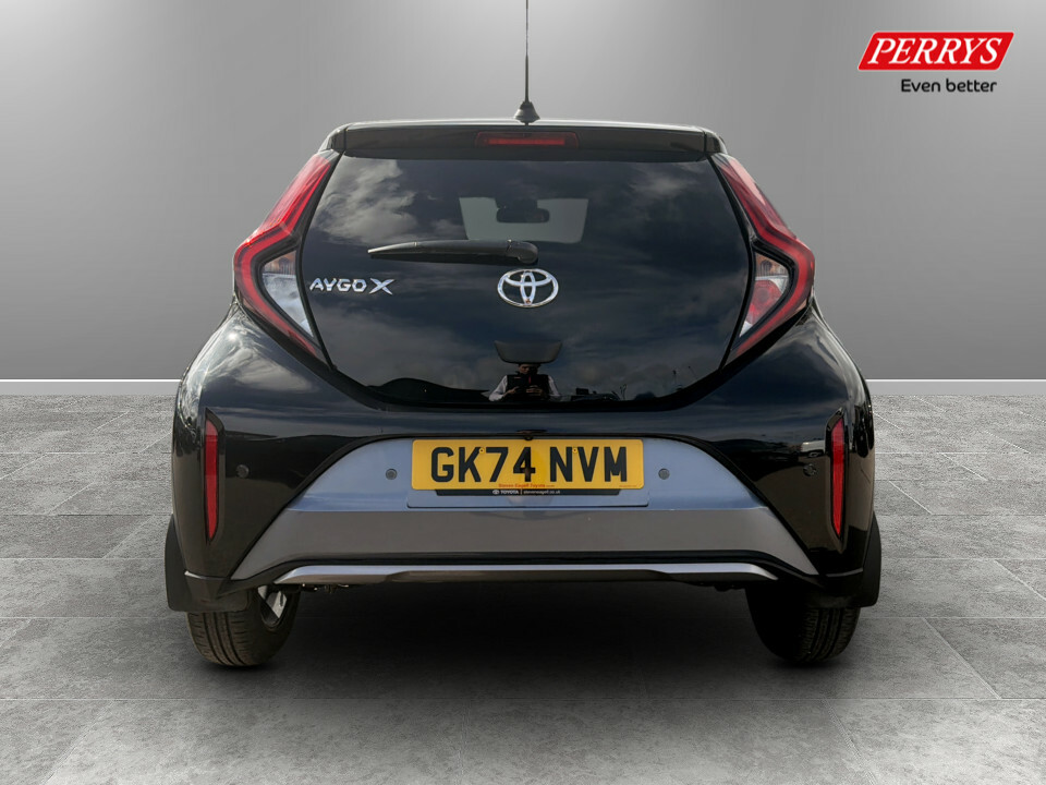 Toyota Aygo X 1.0 Vvt-i Exclusive GK74NVM Grey #6