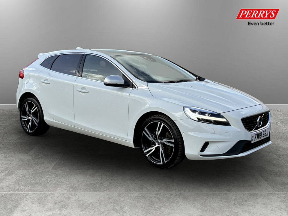 Volvo V40 D4 190 R Design Pro Geartronic White