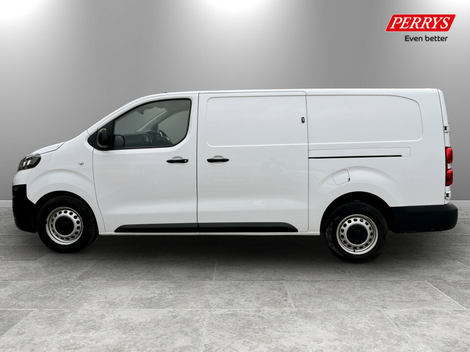 Vauxhall Vivaro 2900 1.5D 100Ps Dynamic H1 Van DV22DKO White #4