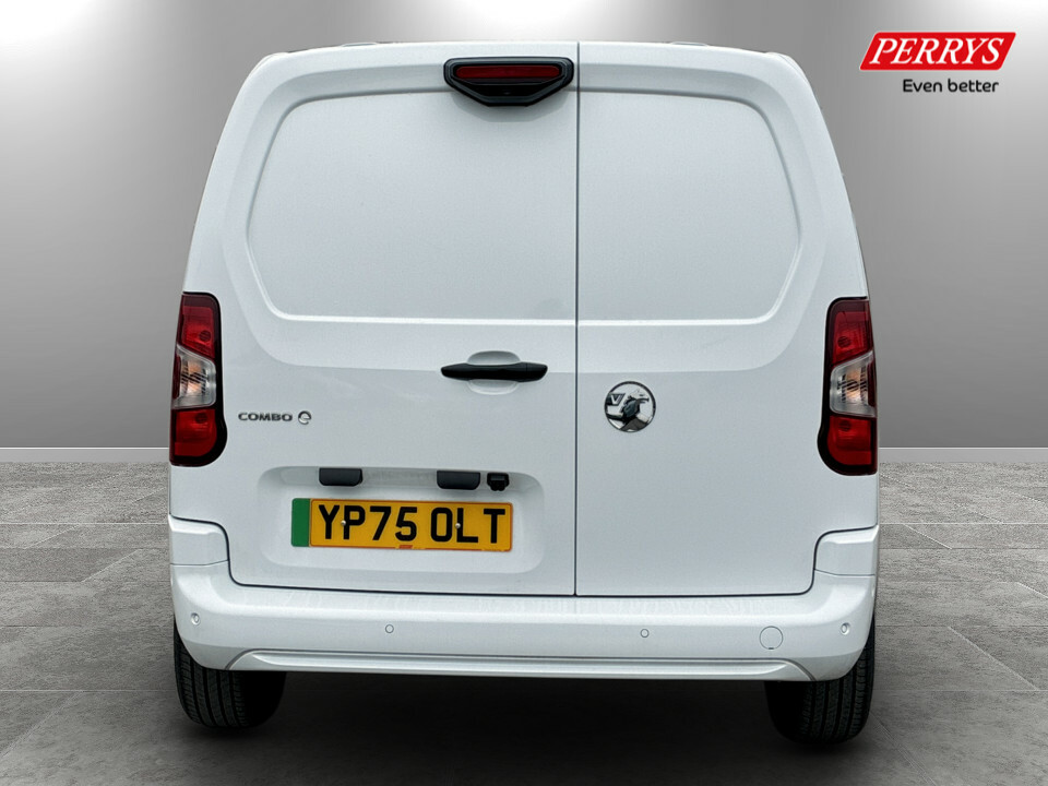 Vauxhall Combo-e Life 100Kw Pro 52Kwh H1 Van White #6