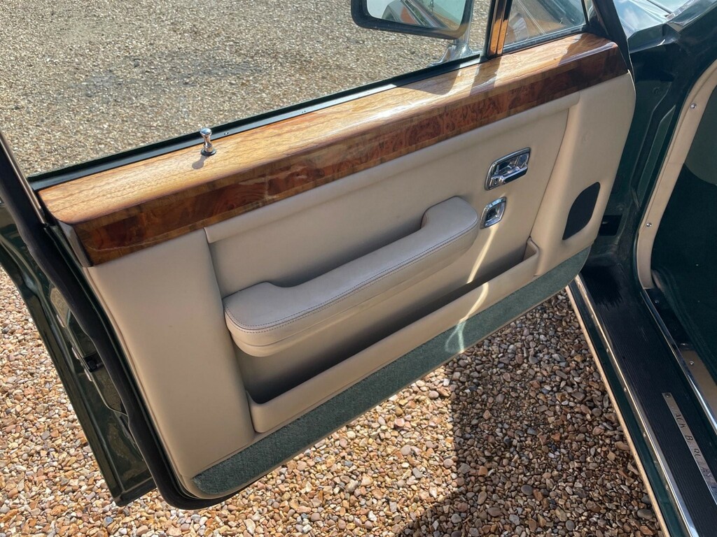 Bentley Turbo R Lwb  #19