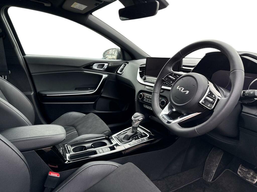 Kia Xceed 1.0 T-gdi 48V Dct Gt-line S HY75XRH Black #6