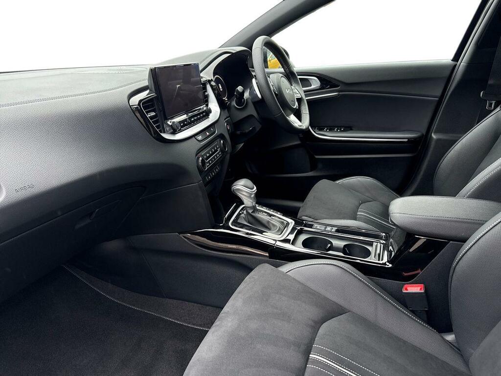 Kia Xceed 1.0 T-gdi 48V Dct Gt-line S HY75XRH Black #2