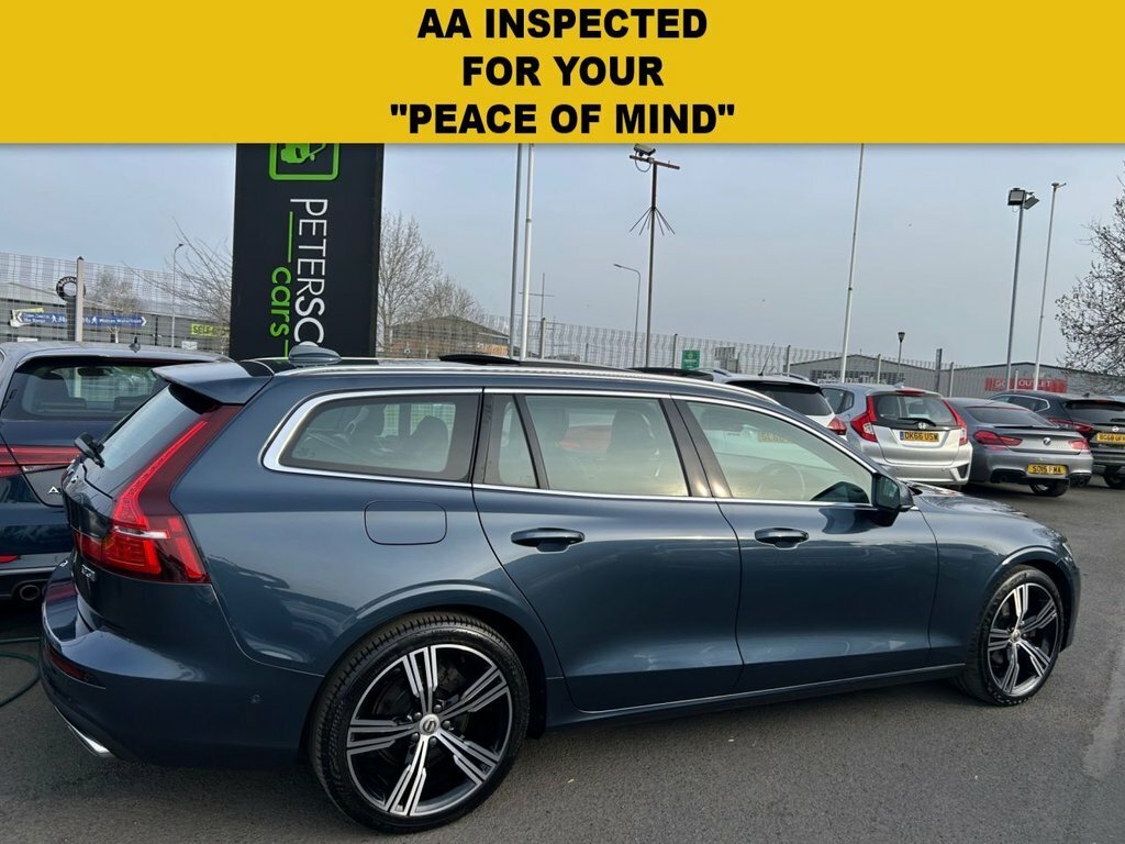 Volvo V60 2L Inscription Pro KX68XVU Blue #6