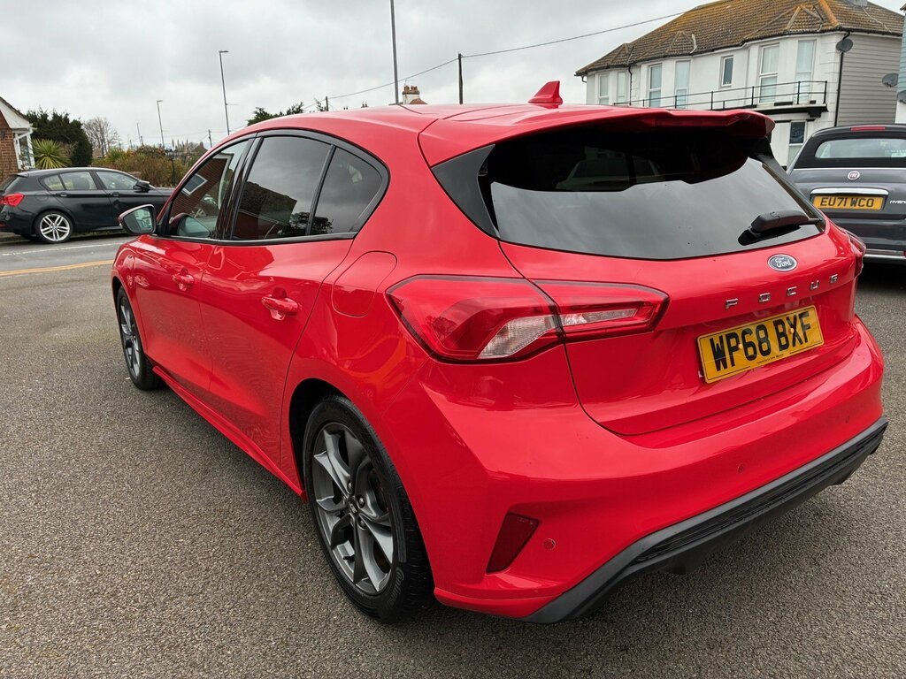 Ford Focus St-line 1.0 Ecoboost 125 6 WP68BXF Red #3