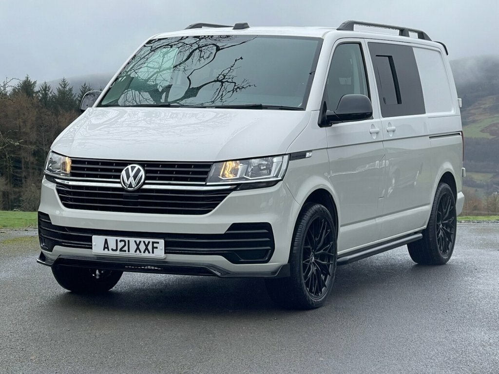 Volkswagen Transporter 2L Startline AJ21XXF White #3
