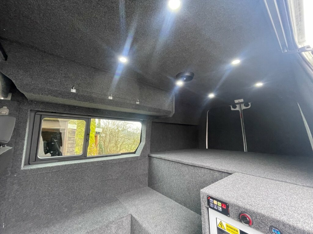 Vauxhall Movano 2.3L Null BW19BNE White #3