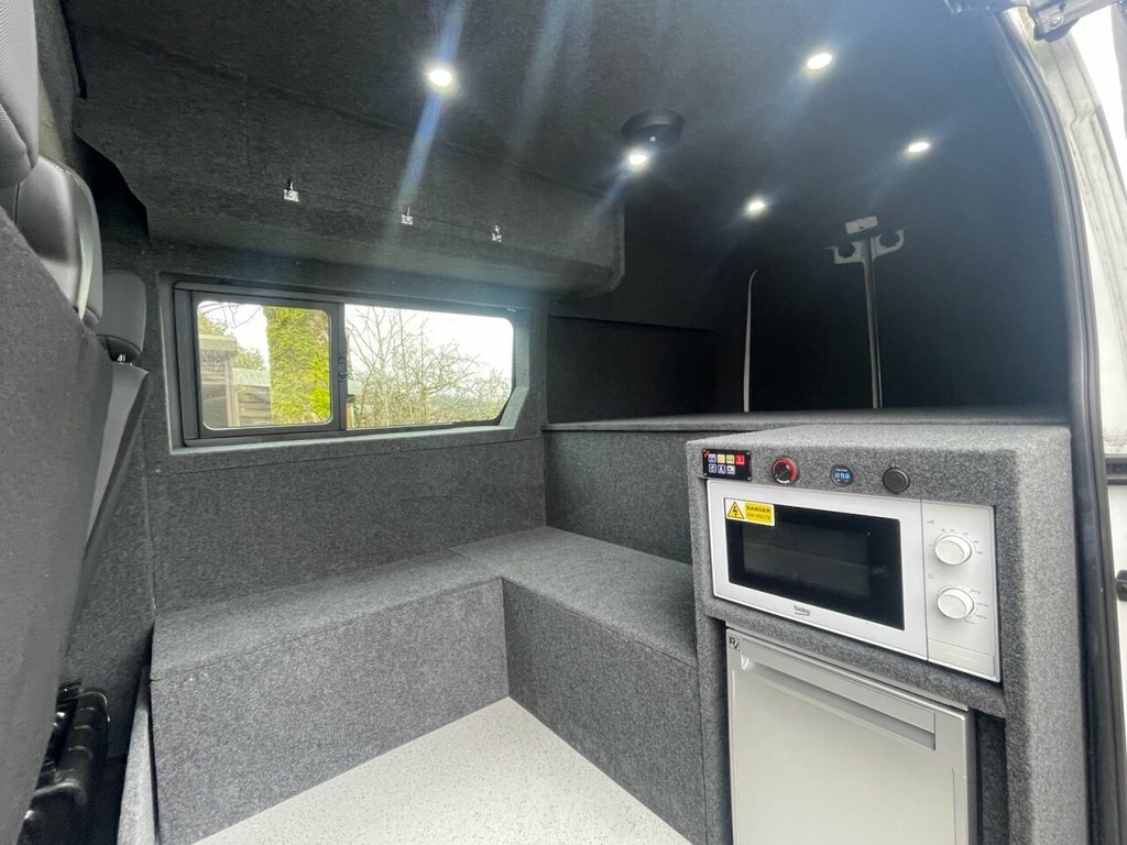 Vauxhall Movano 2.3L Null White