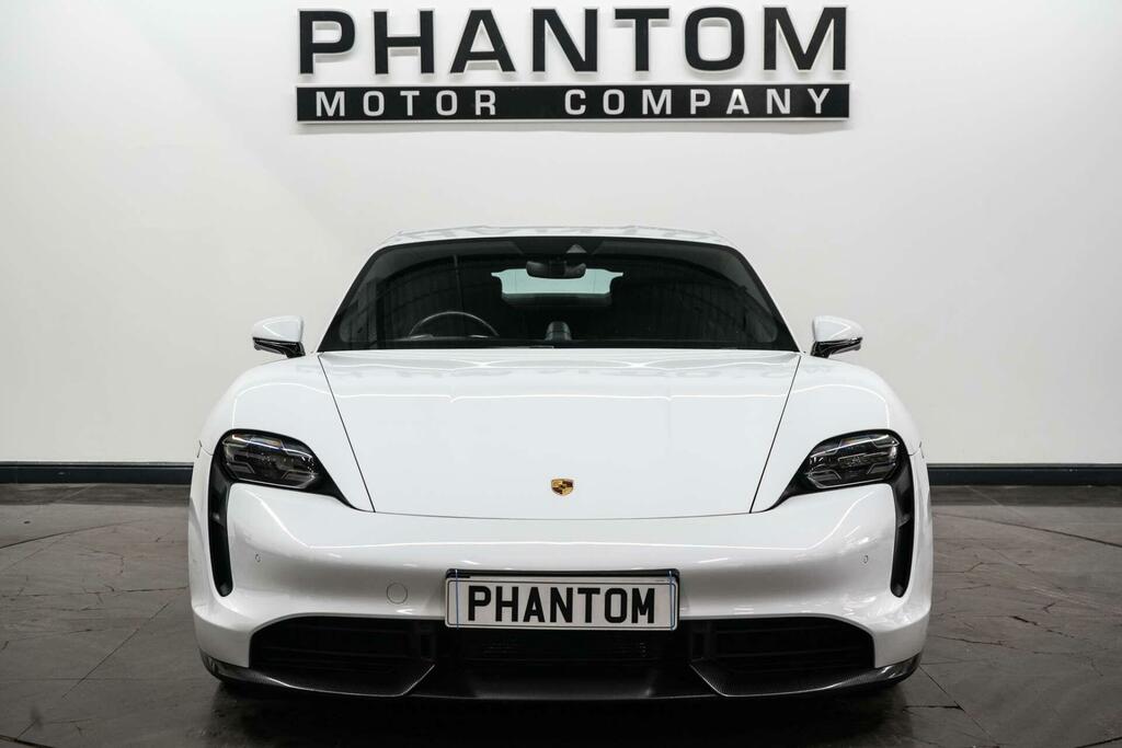Porsche Taycan Performance Plus 93.4Kwh Turbo S 4Wd  White #2