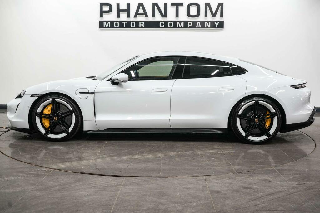 Porsche Taycan Performance Plus 93.4Kwh Turbo S 4Wd  White #3