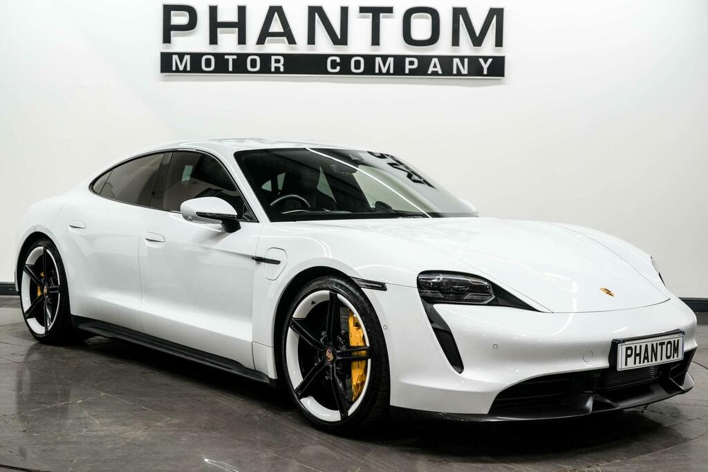 Porsche Taycan Performance Plus 93.4Kwh Turbo S 4Wd White